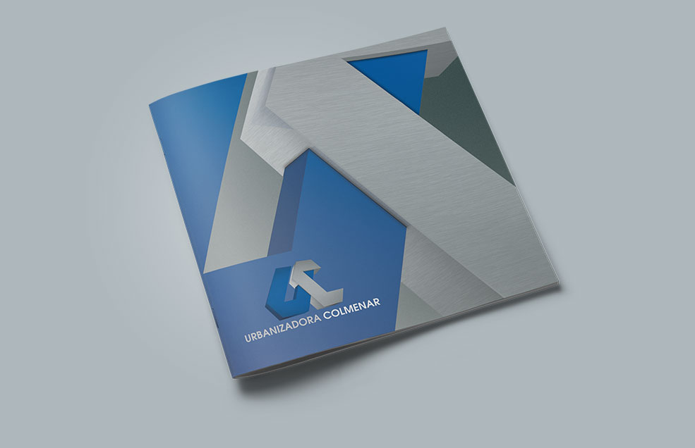 Diseño y Artes Finales Folleto de prestigio tamaño cuadrado para URBANIZADORA COLMENAR
